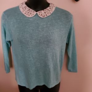 Seafoam green sweater top w/ Pearl Collar